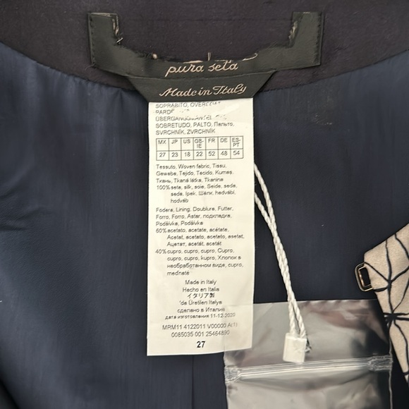 Plus size topper jacket. Navy and taupe front, black back. Silk. - Picture 4 of 4